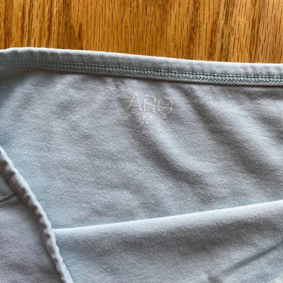 ARQ pale blue size M - Picture 2 of 2